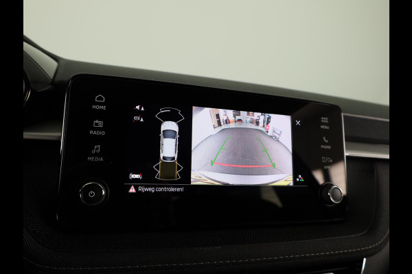 Škoda Fabia 1.0 TSI Business Edition 95pk | Parkeercamera | Verwarmbare voorstoelen | Navigatie via App | Verlengde garantie