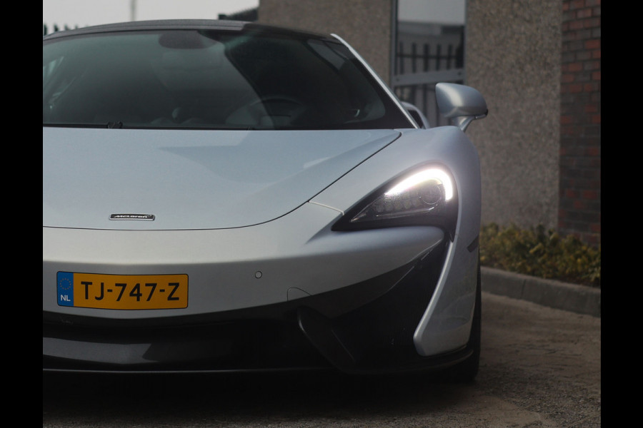 McLaren 570GT 3.8 | Lift - Pano - Bow&Wil