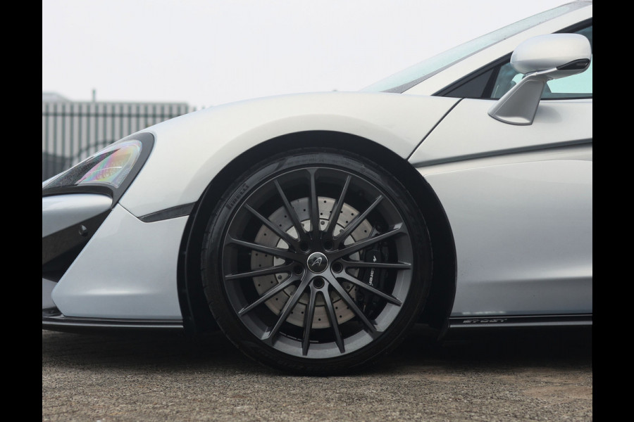 McLaren 570GT 3.8 | Lift - Pano - Bow&Wil