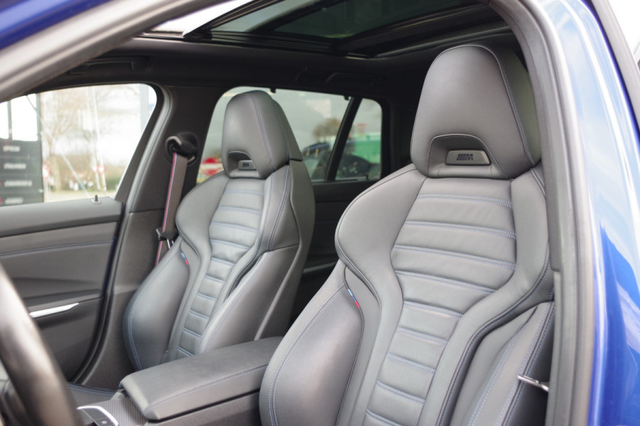 BMW 3 Serie Touring 330e 293 PK xDrive M Sport Pro PHEV, Panoramadak, Kuipstoelen, Head-Up, Adap. Cruise Control