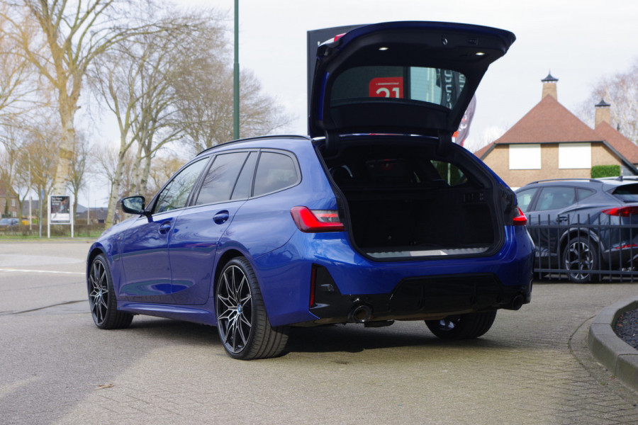 BMW 3 Serie Touring 330e 293 PK xDrive M Sport Pro PHEV, Panoramadak, Kuipstoelen, Head-Up, Adap. Cruise Control
