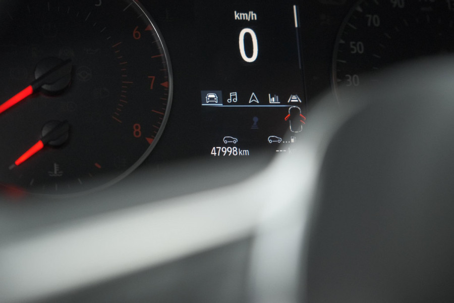 Renault Captur TCe 90 Business Zen | Parkeersensoren | Stoelverwarming | Navigatie | Apple Carplay