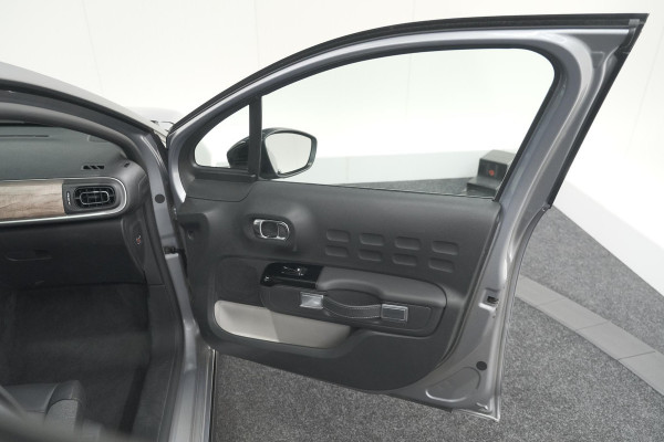 Citroën C3 PureTech 83 Max | Camera | Stoelverwarming | Navigatie | Parkeersensoren
