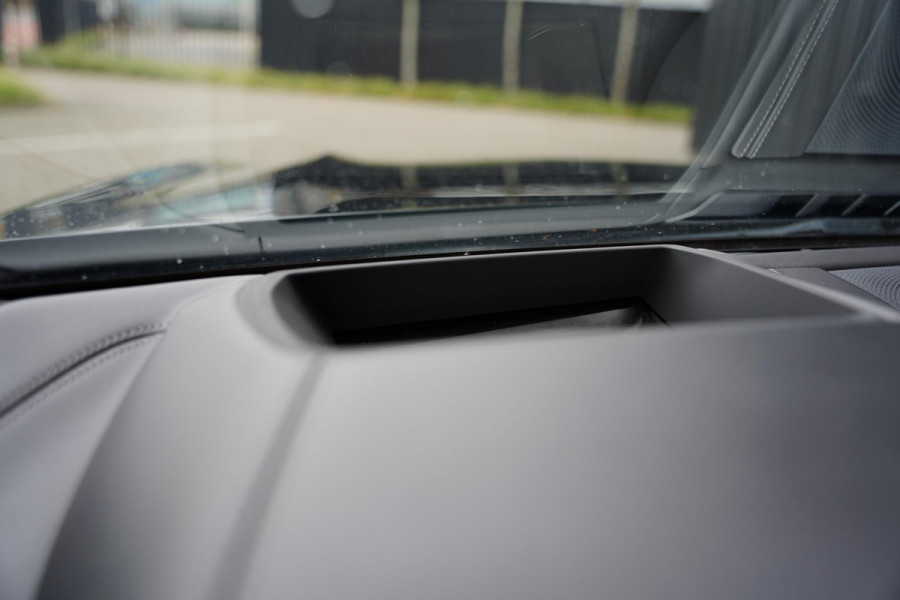 BMW 8 Serie 840I X-Drive High Executive / Bowers & Wilkins / M-Pakket