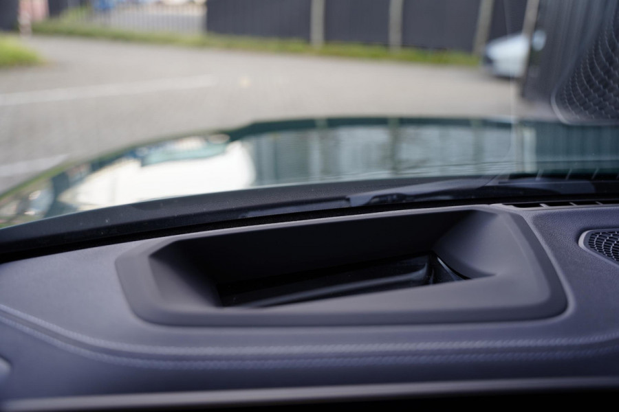 BMW M3 X-Drive Competition / British Racing Green / Carbon / Laser