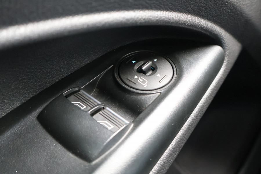 Ford Transit Connect 1.5 TDCI L2 Trend Automaat Airco Navigatie