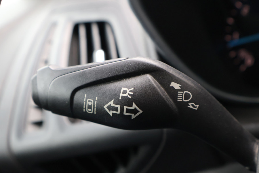 Ford Transit Connect 1.5 TDCI L2 Trend Automaat Airco Navigatie