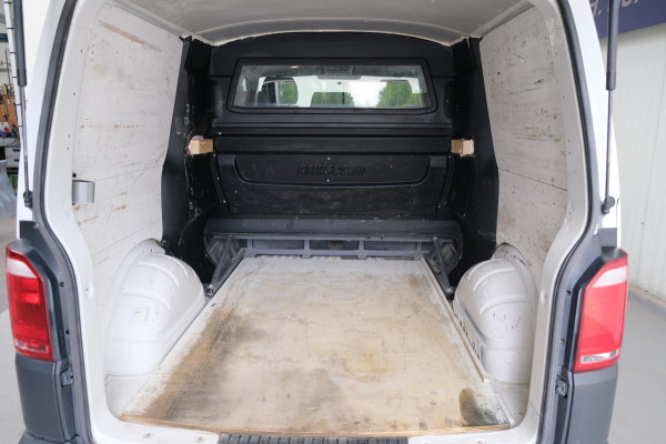 Volkswagen Transporter 2.0 TDI L1H1 DC - Airco, Cruise, Trekhaak.