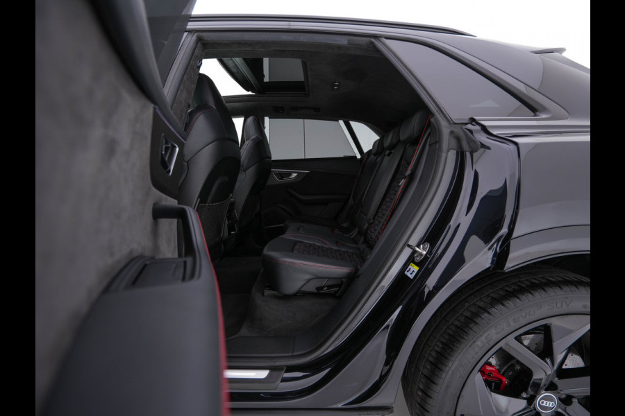 Audi RS Q8 4.0 TFSI Quattro * PANO | MILLTEK-EXHAUST | CERAMIC-BRAKES | CARBON-PACK | LEATHER | MEMORY-PACK | 4-WHEEL-STEERING | AIRSUSPENSION | BANG&OLUFSEN | ADAPTIVE-CRUISE | BLINDSPOT | TOPVIEW | SOFTCLOSE |  ....