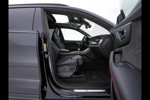 Audi RS Q8 4.0 TFSI Quattro * PANO | MILLTEK-EXHAUST | CERAMIC-BRAKES | CARBON-PACK | LEATHER | MEMORY-PACK | 4-WHEEL-STEERING | AIRSUSPENSION | BANG&OLUFSEN | ADAPTIVE-CRUISE | BLINDSPOT | TOPVIEW | SOFTCLOSE |  ....