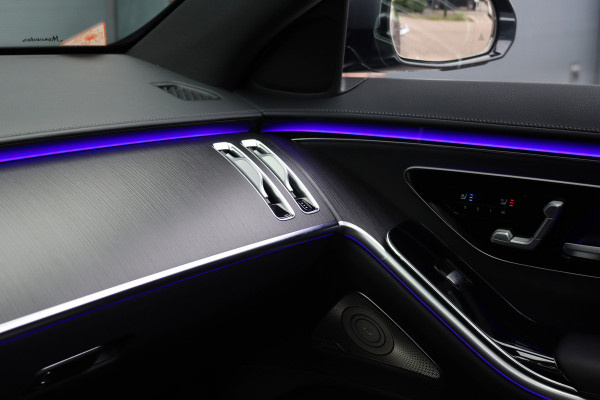 Mercedes-Benz S-Klasse 500 4MATIC Lang AMG Line Aut9 | Airmatic | Achterasbesturing | Distronic+ | Massage | Stoelventilatie | Burmester | Memory | Digital Light | HUD | Soft-Close |