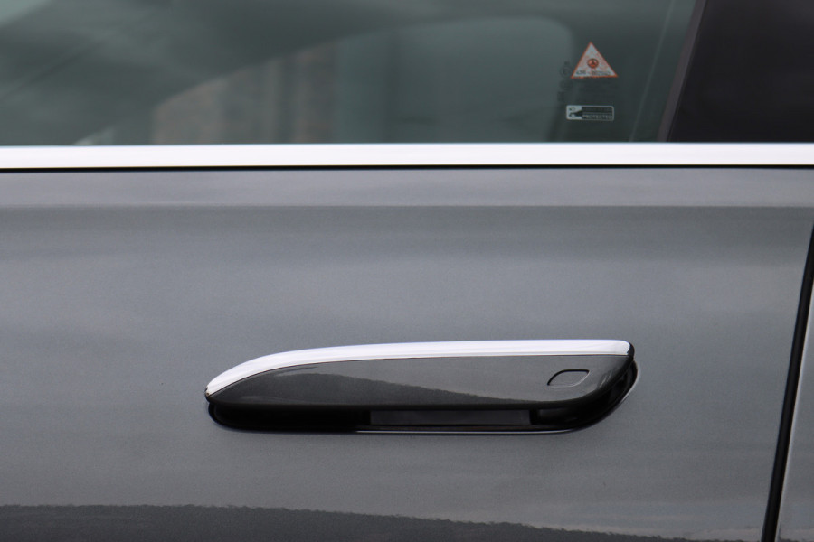 Mercedes-Benz S-Klasse 500 4MATIC Lang AMG Line Aut9 | Airmatic | Achterasbesturing | Distronic+ | Massage | Stoelventilatie | Burmester | Memory | Digital Light | HUD | Soft-Close |