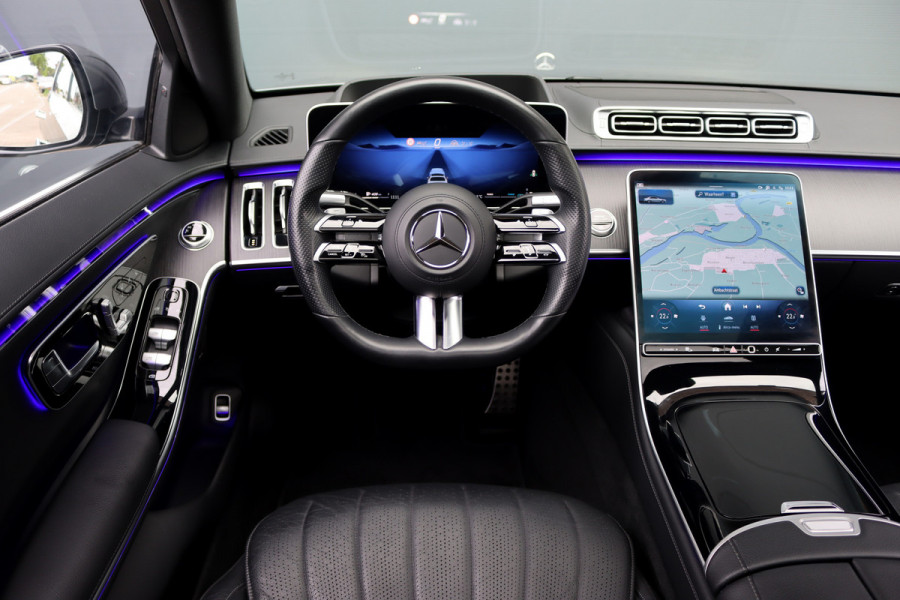 Mercedes-Benz S-Klasse 500 4MATIC Lang AMG Line Aut9 | Airmatic | Achterasbesturing | Distronic+ | Massage | Stoelventilatie | Burmester | Memory | Digital Light | HUD | Soft-Close |