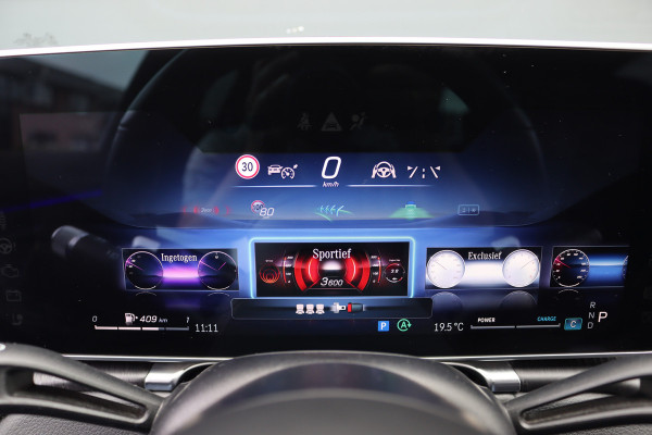 Mercedes-Benz S-Klasse 500 4MATIC Lang AMG Line Aut9 | Airmatic | Achterasbesturing | Distronic+ | Massage | Stoelventilatie | Burmester | Memory | Digital Light | HUD | Soft-Close |