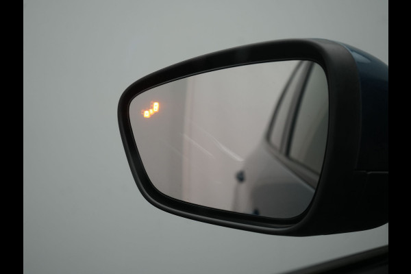 Ford Kuga 1.5 EcoBoost ST-Line X 150pk Dealer O.H. 1800kg Trekgewicht | Panodak | Adaptive Cruise | 360 Camera | Bang & Olufsen | Alcantara Sportstoelen & Stuur Verwarmd | Apple Carplay | Keyless | Blis | Navigatie | DAB |