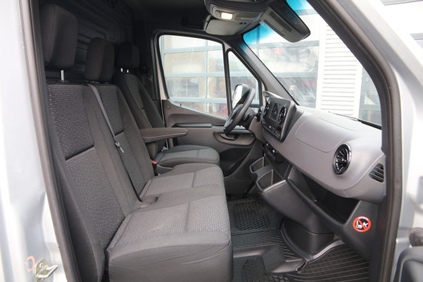 Mercedes-Benz Sprinter 319 3.0 CDI V6 | Aut. | Glaswagen / Glasresteel | 3.5t trekgewicht | Clima..