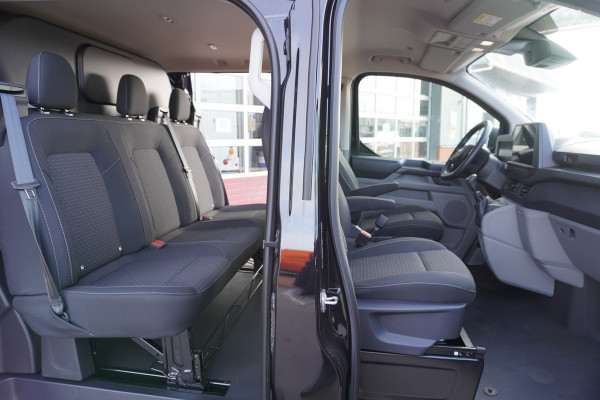 Ford Transit Custom 320L 2.0 TDCI 150PK L2H1 Trend Dubbelcabine Schuifdeur L/R Nr. V136 | Airco | Cruise | Navi | Camera | 17"LM velgen