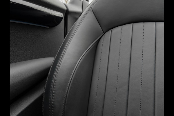 MINI Cabrio 2.0 John Cooper Works - Camera - Harman Kardon -Yours Leder - Head-Up - JCW