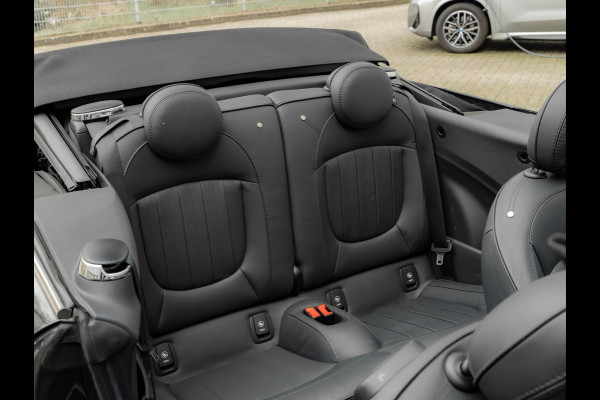MINI Cabrio 2.0 John Cooper Works - Camera - Harman Kardon -Yours Leder - Head-Up - JCW