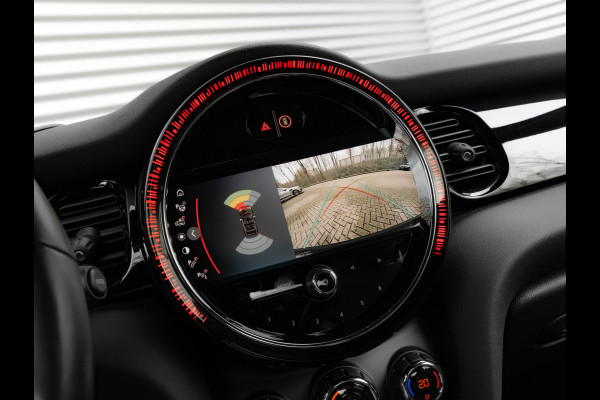 MINI Cabrio 2.0 John Cooper Works - Camera - Harman Kardon -Yours Leder - Head-Up - JCW