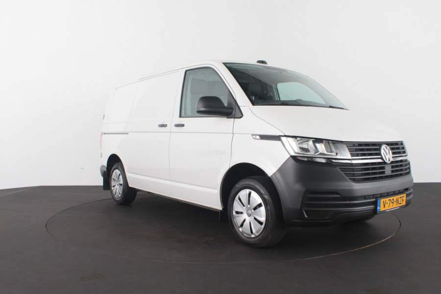 Volkswagen Transporter 2.0 TDI L1H1 28 > 110pk/Apple Carplay/Android Auto/parkeersensor achter...
