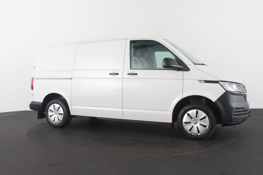 Volkswagen Transporter 2.0 TDI L1H1 28 > 110pk/Apple Carplay/Android Auto/parkeersensor achter...