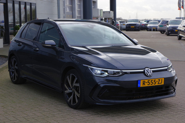 Volkswagen Golf 1.5 TSI R-Line BNS+, Trekhaak, Sportstoelen, Adap. Cruise Control, Winterpakket, Camera