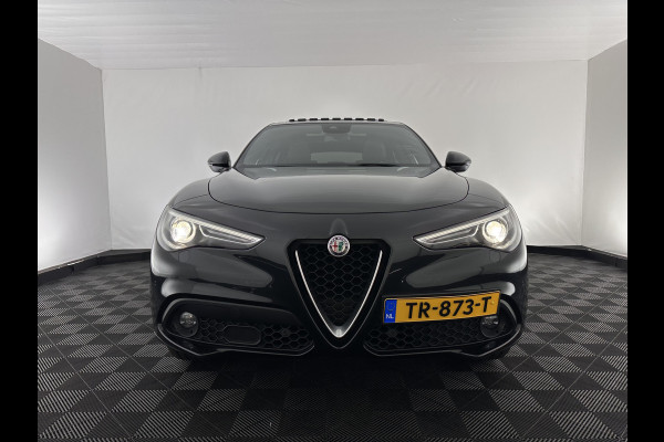 Alfa Romeo Stelvio 2.2d AWD Q4 Super Aut. *PANO | LEATHER | BI-XENON | MEMORY-PACK | HARMAN/KARDON | BLINDSPOT | CAMERA | DAB+ | NAVI-FULLMAP | HEATED-SPORTSEATS | ECC | ADAPTIVE-CRUISE | PDC | PRIVACYGLASS | TOWBAR | 19"ALU*
