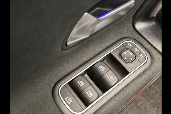 Mercedes-Benz CLA-Klasse Shooting Brake 180 Business Solution AMG | Origineel Nederlands | Panoramadak Memorie Stoelverwarming