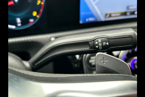 Mercedes-Benz CLA-Klasse Shooting Brake 180 Business Solution AMG | Origineel Nederlands | Panoramadak Memorie Stoelverwarming