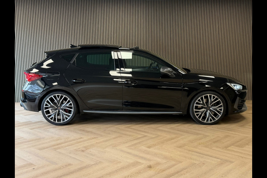 CUPRA Leon 2.0 Business 301 PK AUT. PANORAMADAK MEMORY VIRTUAL COCKPIT XENON APPLE CARPLAY CAMERA KEYLESS-GO CRUISE AIRCO