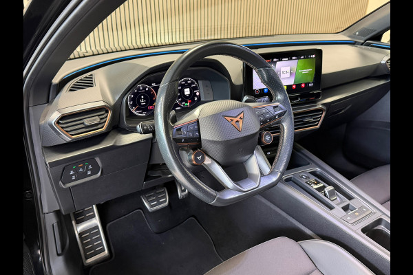 CUPRA Leon 2.0 Business 301 PK AUT. PANORAMADAK MEMORY VIRTUAL COCKPIT XENON APPLE CARPLAY CAMERA KEYLESS-GO CRUISE AIRCO