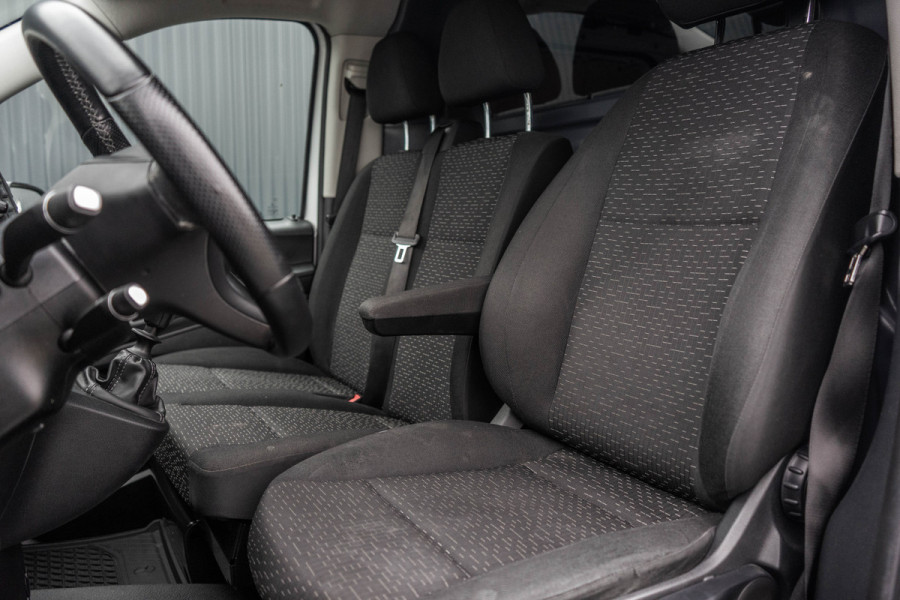 Mercedes-Benz Vito 116 CDI L2H1 | 160PK | Camera | Carplay | PDC | Cruise | Stoelverwarming | Airco
