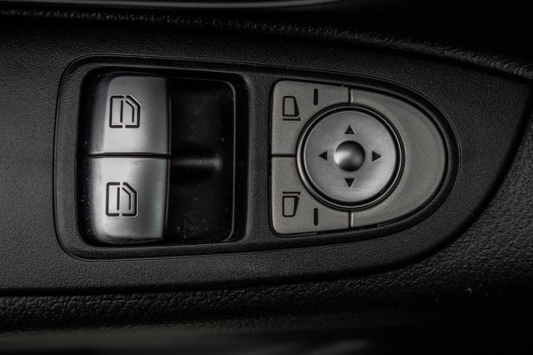 Mercedes-Benz Vito 116 CDI L2H1 | 160PK | Camera | Carplay | PDC | Cruise | Stoelverwarming | Airco