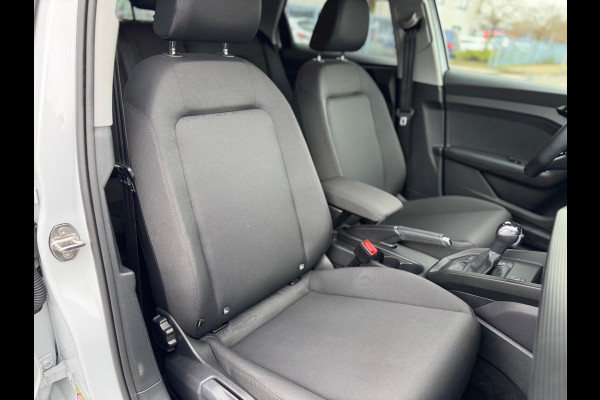 Audi A1 SPORTBACK 30 TFSI S Line S Tronic Navi PDC Virtual Stoelv.