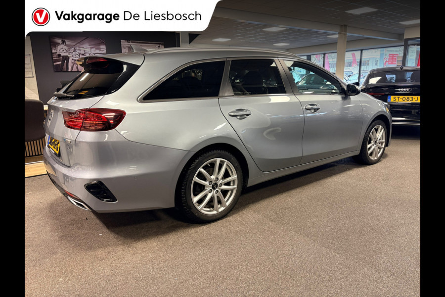 Kia Ceed Sportswagon 1.6 GDI PHEV ExecutiveLine / leder / panorama-dak / camera / stoel en stuur verwarming /trekhaak