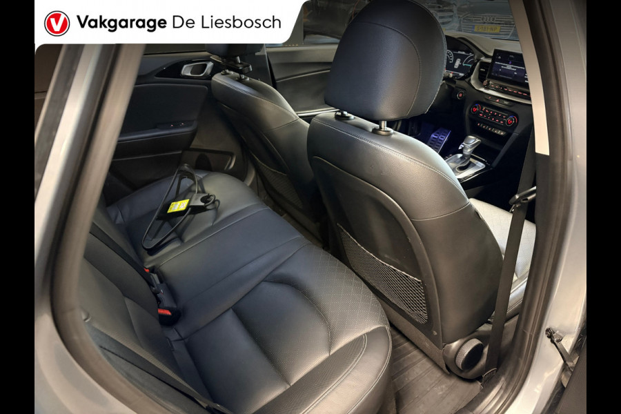 Kia Ceed Sportswagon 1.6 GDI PHEV ExecutiveLine / leder / panorama-dak / camera / stoel en stuur verwarming /trekhaak