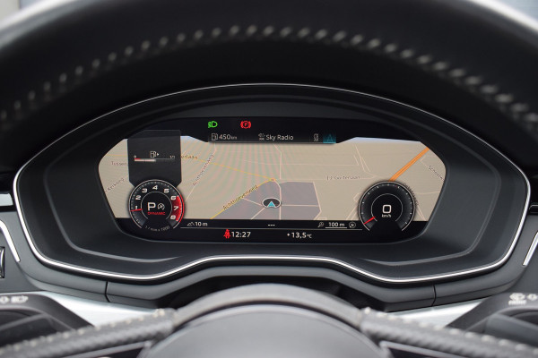 Audi A4 35 TFSI S-line | Quantum Grey | KW schroefset | Pano | Virtual | 19" | Trekhaak