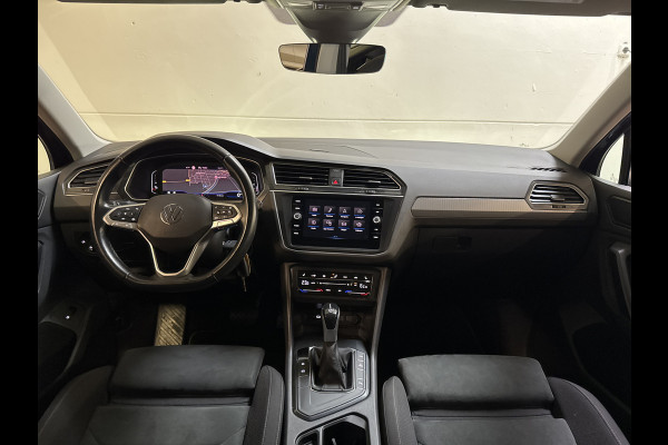 Volkswagen Tiguan E-HYBRID 245PK DSG LIFE TREKHAAK/NAVI/STUURVERW.