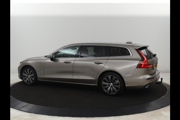 Volvo V60 2.0 T6 Recharge AWD Inscription | Trekhaak | Stoelverwarming | Harman/Kardon | Leder | Camera | Adaptive cruise | Carplay | Keyless | Memory | Navigatie | Full LED | Stuurverwarming | PHEV | Plug in