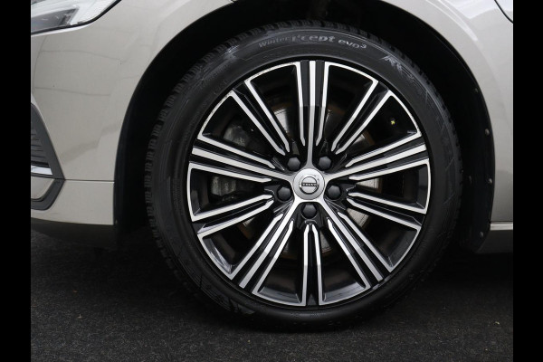 Volvo V60 2.0 T6 Recharge AWD Inscription | Trekhaak | Stoelverwarming | Harman/Kardon | Leder | Camera | Adaptive cruise | Carplay | Keyless | Memory | Navigatie | Full LED | Stuurverwarming | PHEV | Plug in