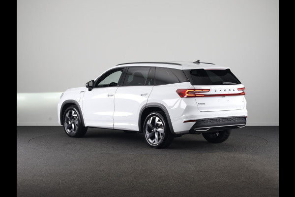 Škoda Kodiaq Sportline Business PHEV 1.5 TSI 204 pk 6 versn. DSG | Panoramadak | Wegklapbare trekhaak | Light & view pakket