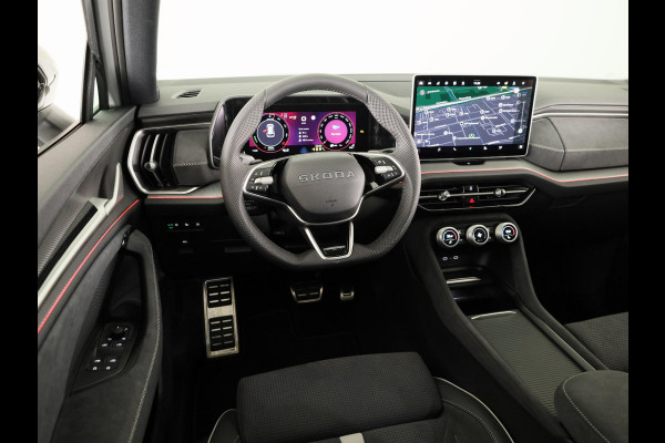 Škoda Kodiaq Sportline Business PHEV 1.5 TSI 204 pk 6 versn. DSG | Panoramadak | Wegklapbare trekhaak | Light & view pakket