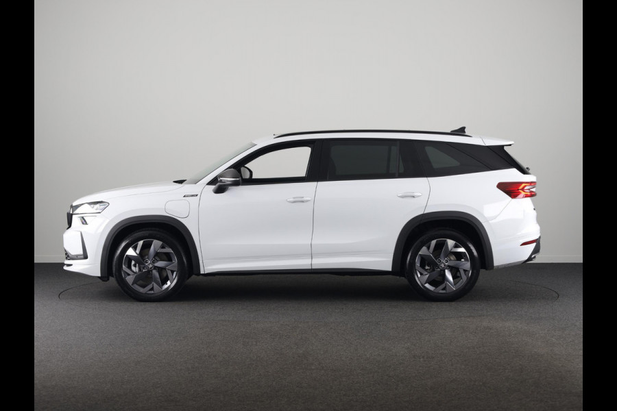 Škoda Kodiaq Sportline Business PHEV 1.5 TSI 204 pk 6 versn. DSG | Panoramadak | Wegklapbare trekhaak | Light & view pakket