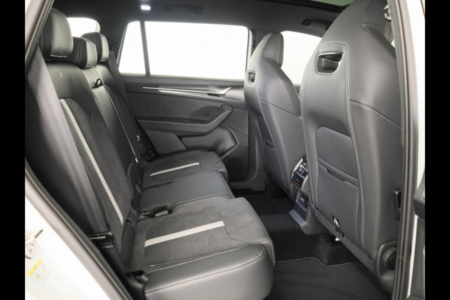 Škoda Kodiaq Sportline Business PHEV 1.5 TSI 204 pk 6 versn. DSG | Panoramadak | Wegklapbare trekhaak | Light & view pakket