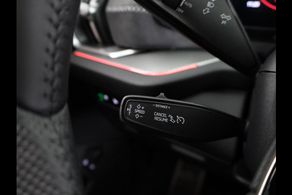 Škoda Kodiaq Sportline Business PHEV 1.5 TSI 204 pk 6 versn. DSG | Panoramadak | Wegklapbare trekhaak | Light & view pakket