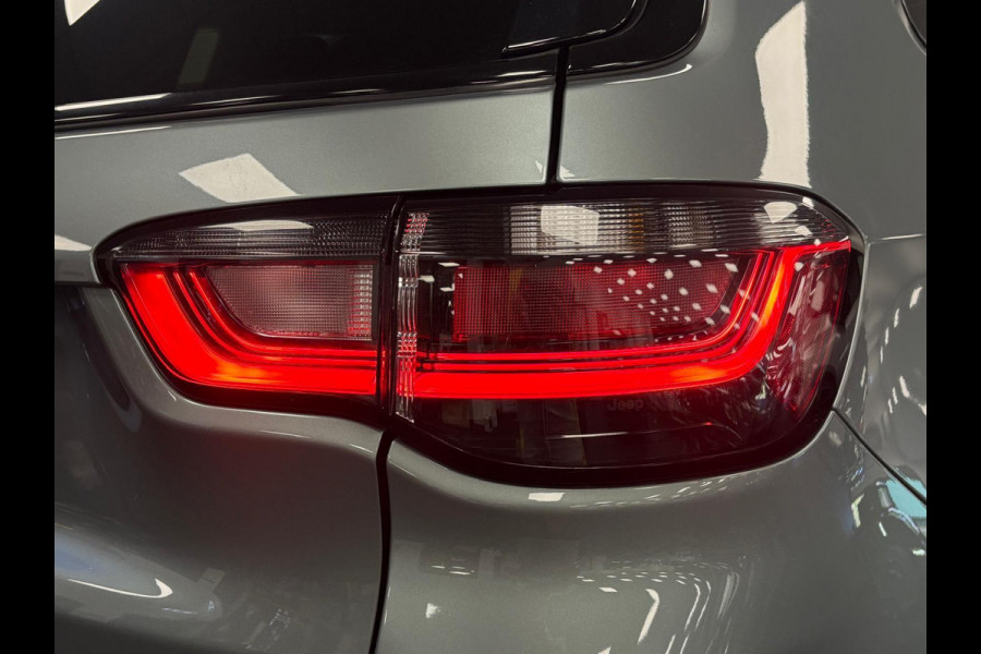 Jeep Compass 4xe 240 Plug-in Hybrid*Black-Edition*Apple CarPlay*NAP*Xenon*360 Camera*Cruise-Control*PDC*