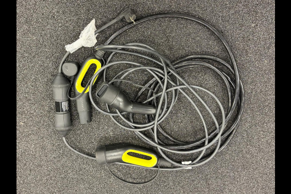 Lynk & Co 01 1.5*PHEV*1 Jaar Bovag Garantie*261pk Pano-Schuifdak Lmv 20" 360°Ca