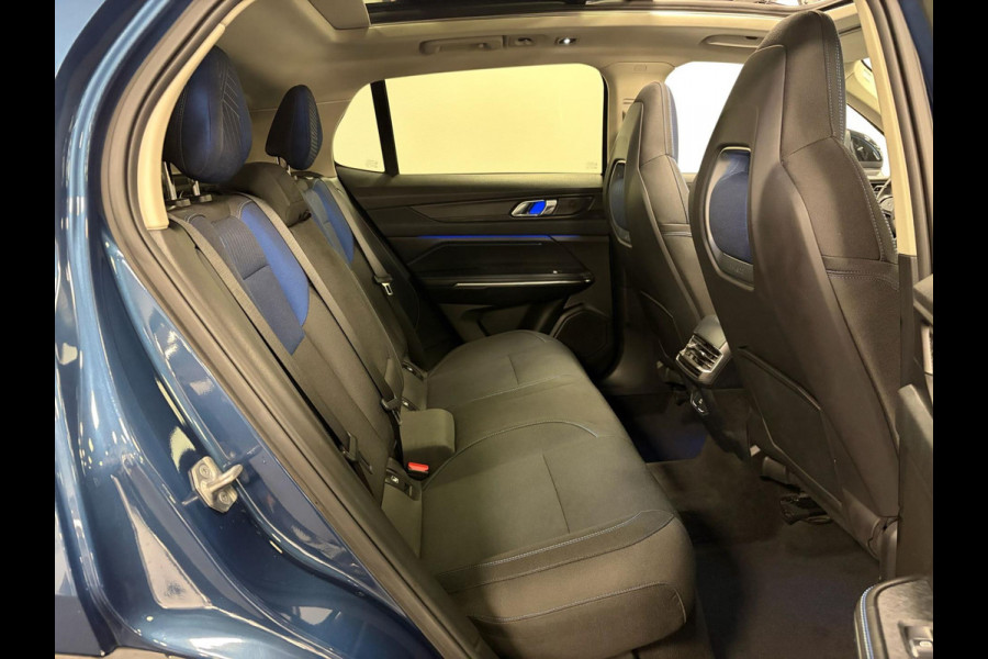 Lynk & Co 01 1.5*PHEV*1 Jaar Bovag Garantie*261pk Pano-Schuifdak Lmv 20" 360°Ca