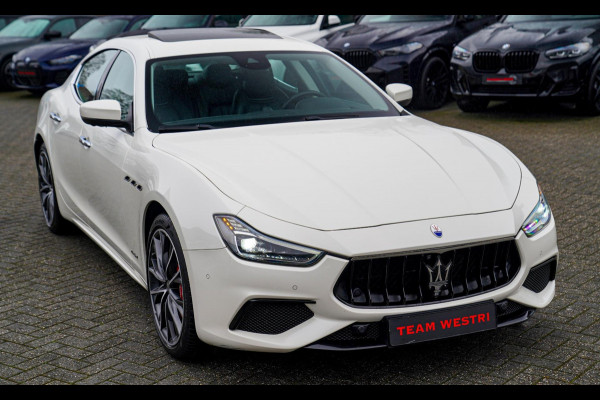 Maserati Ghibli 3.0 V6 S Q4 GranLusso | 360 camera | Schuif/kanteldak | Luxe Leder | Origineel NL |Adaptieve Cruise | Lane Assist